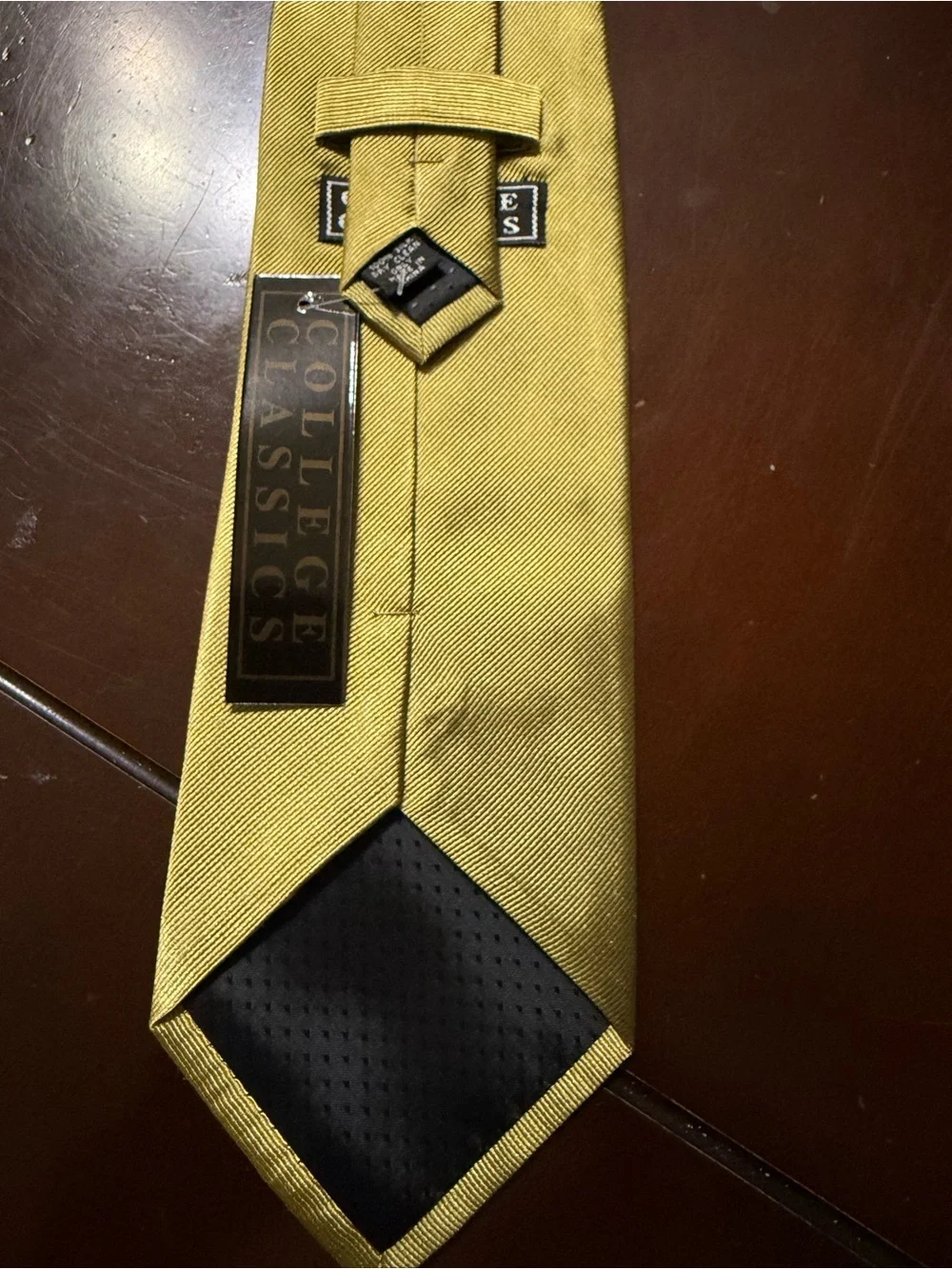 Olive-Tone Men's Solid Tie - Versatile Classic Style